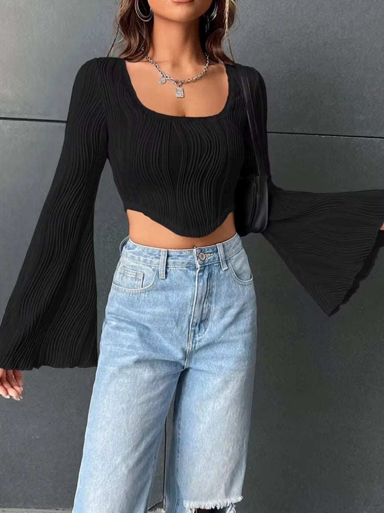 Y2K FLARED SLEEVE CROP TOP